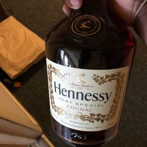 Meet your Posher, Davis